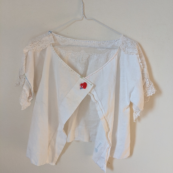 Handmade lace crop top 💫 - Picture 7 of 7